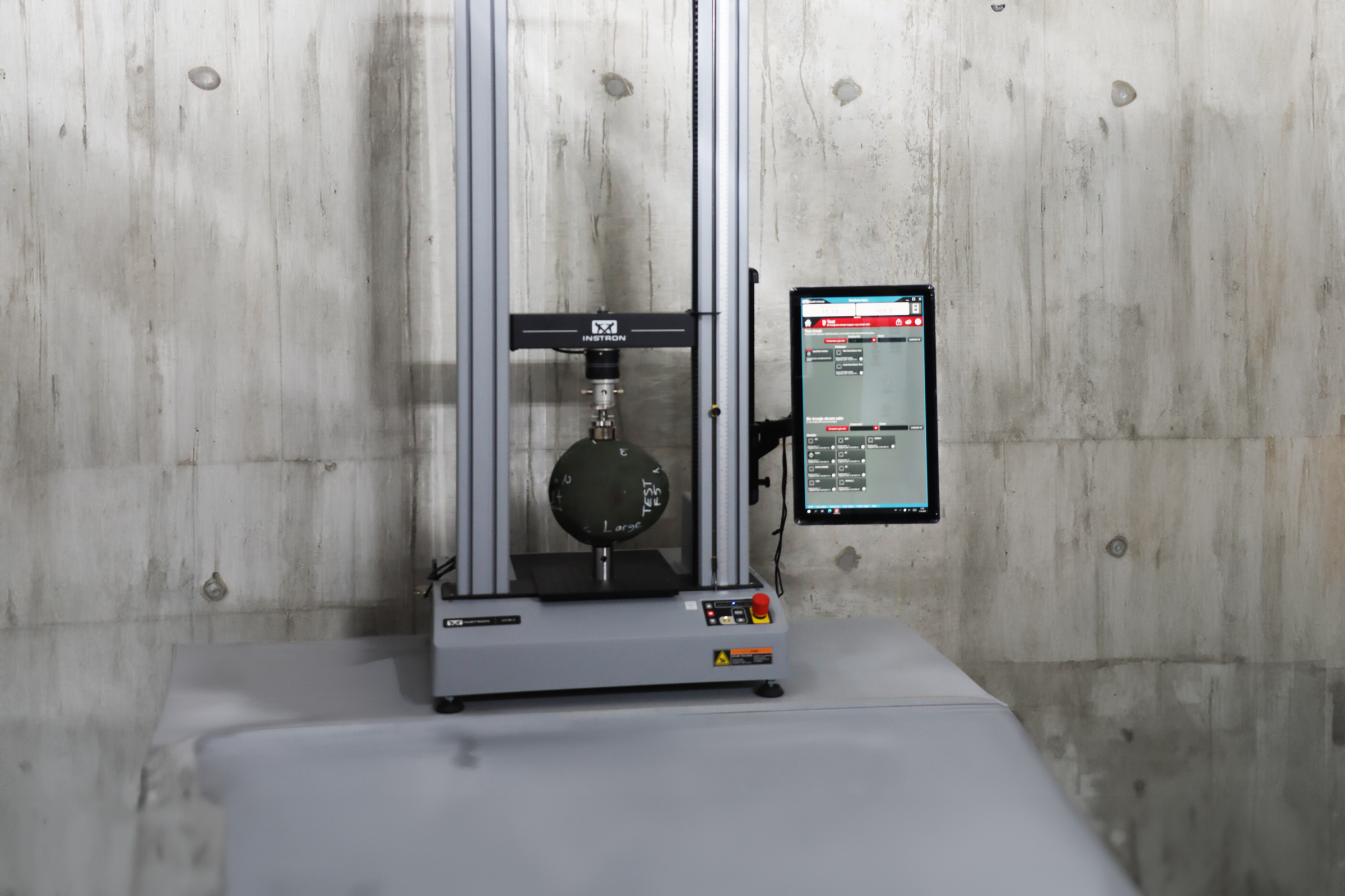 CES BTL akredite test laboratuvarı iç mekan görünümü